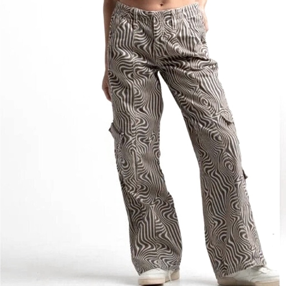 Urban Outfitters BDG Y2K Low Rise Cargo Pants
